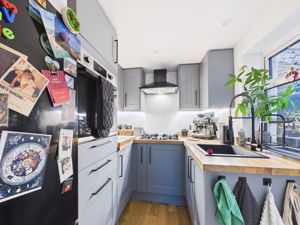 Kitchen- click for photo gallery